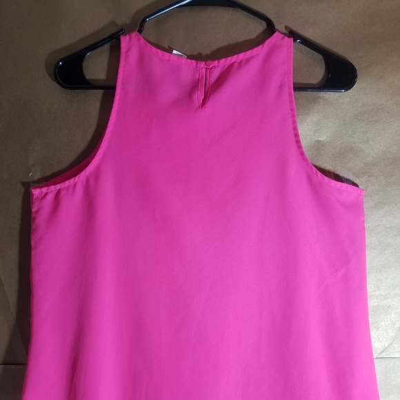 Tops - Picture 5 of 7